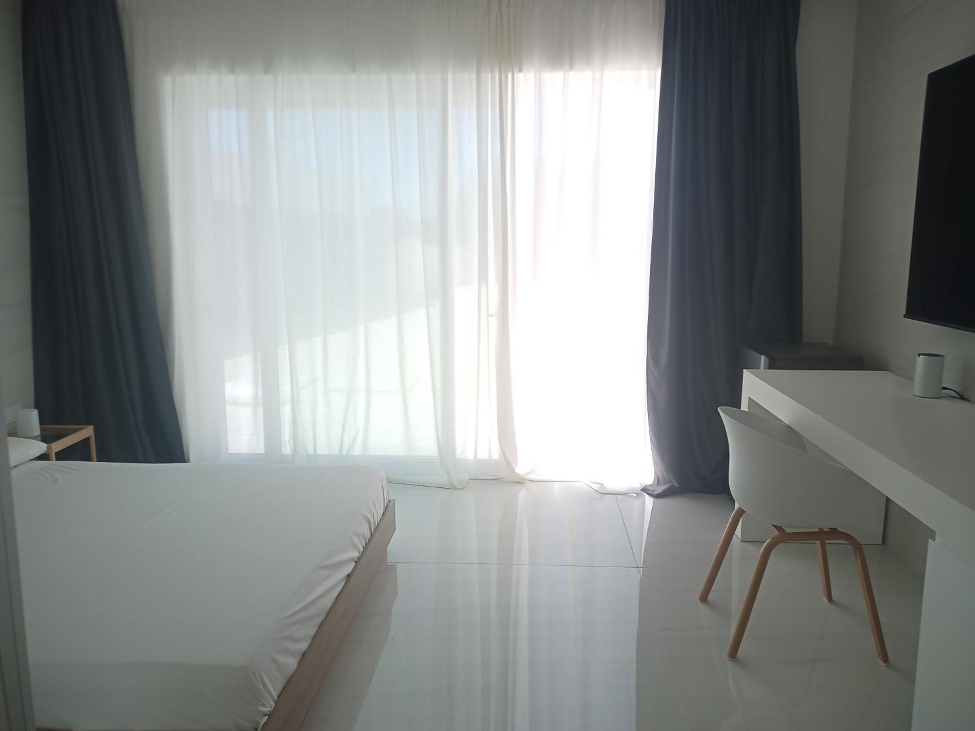 Smart Luxury Suites & Apartments Orosei Quarto foto